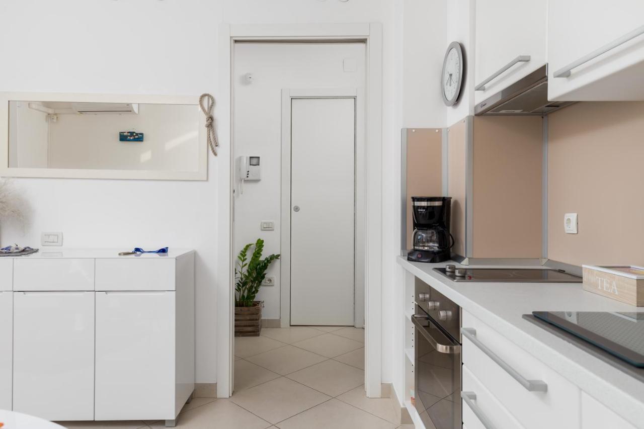Apartment Maja Opatija With Free Private Parking And Lovely Sea View Terrace 外观 照片