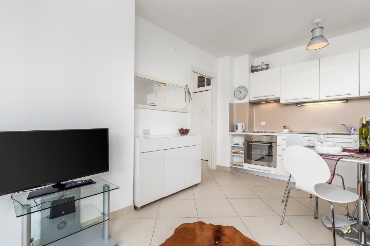 Apartment Maja Opatija With Free Private Parking And Lovely Sea View Terrace 外观 照片